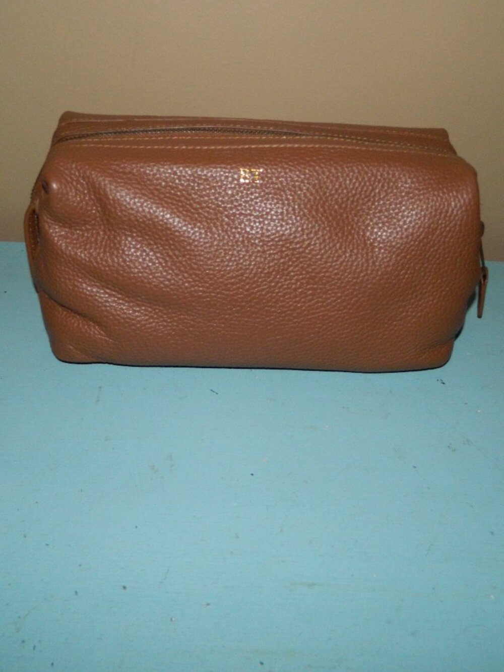 Mark & Graham Harvey Leather Travel Pouch Toiletry Bag (BT) Mono